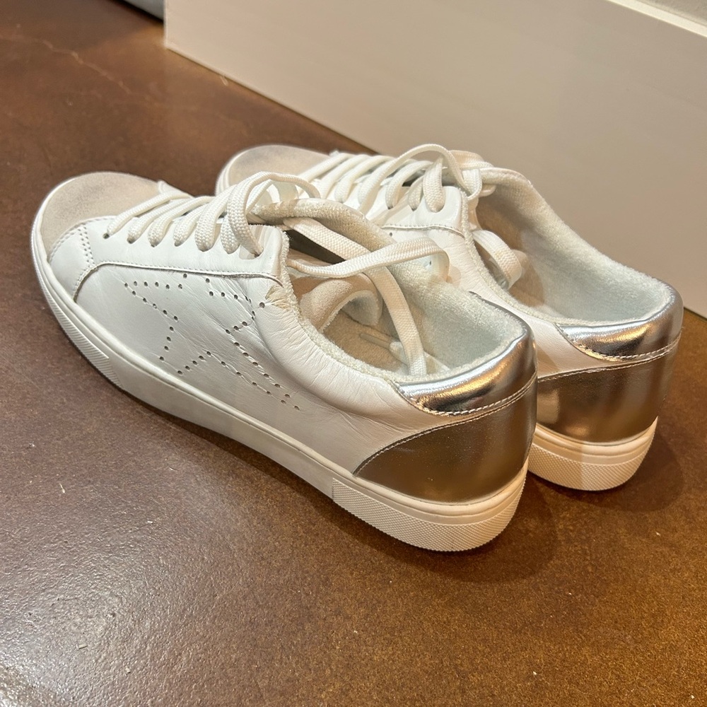 Steve Madden White and Silver Star-Embellished Sneakers